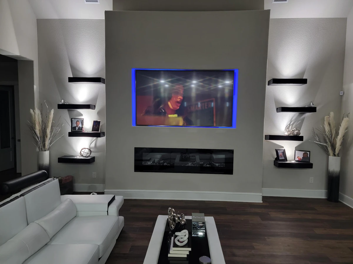 A+MediaTechnology - Robert Debose home cinema installation photo 3 in Alvin, TX