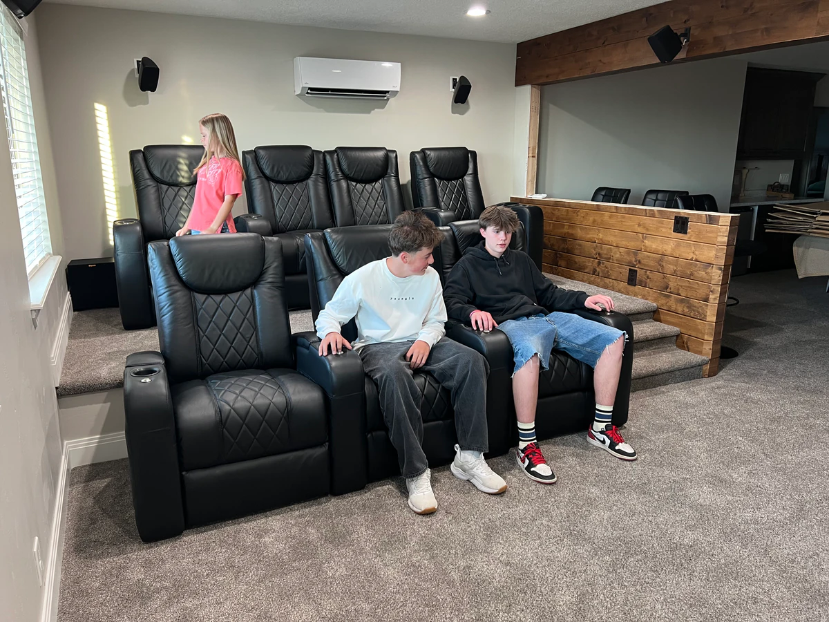 AZP Home Theaters & Automation home cinema installation photo 3 in Salt Lake City, UT