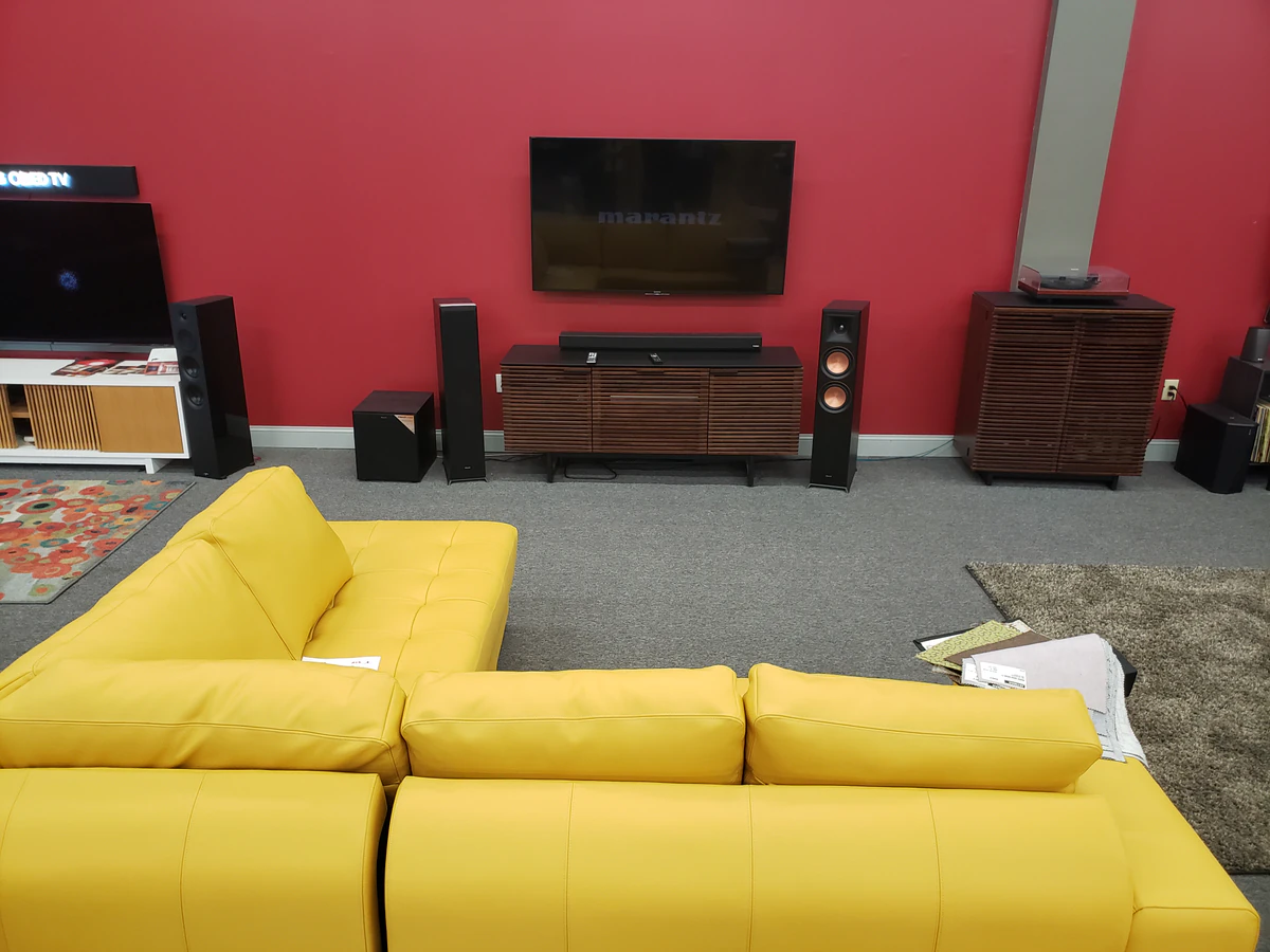 Cincinnati Home Theaters & Car Audio home theater installation photo 3 in Cincinnati, OH