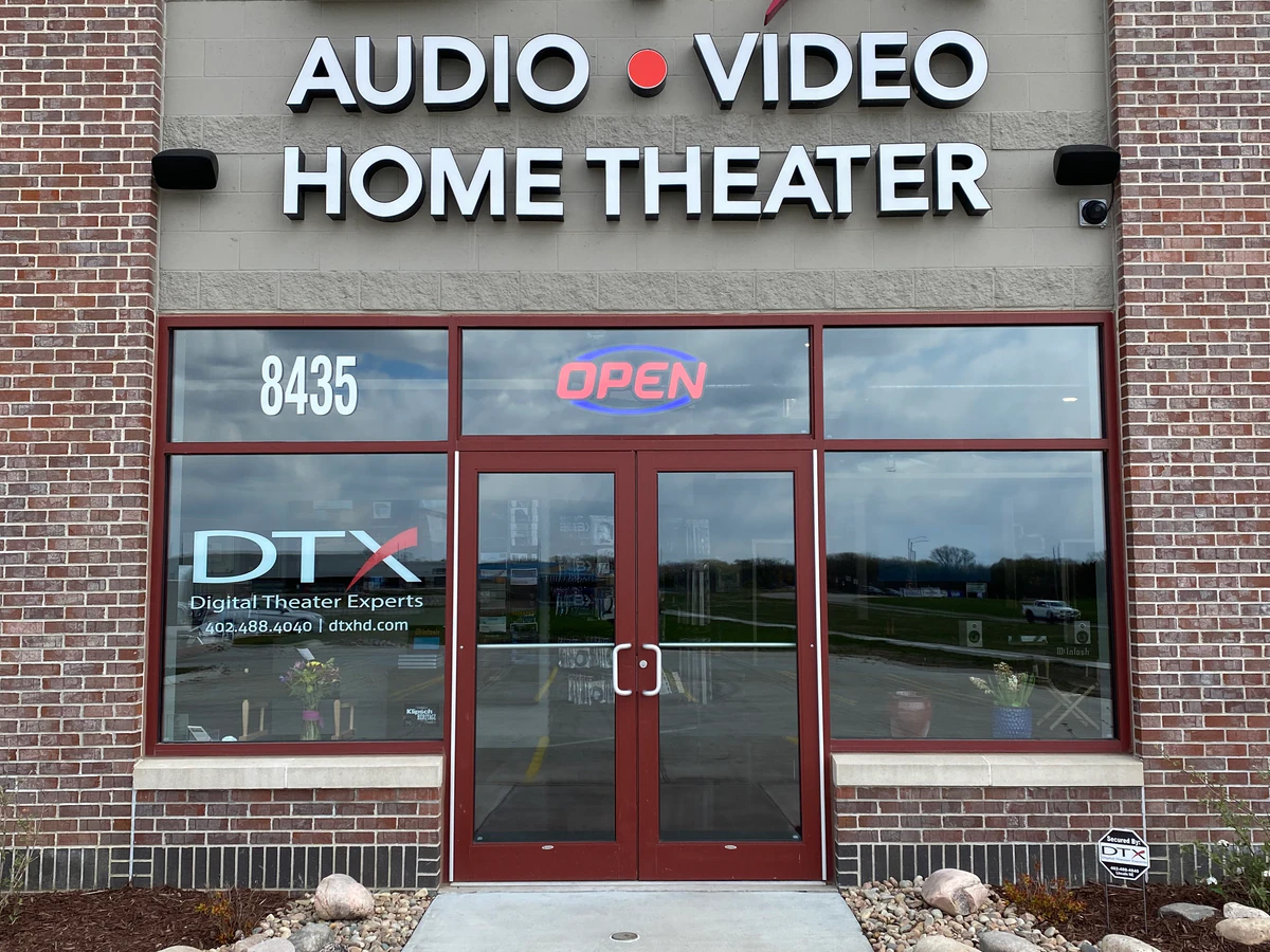 DTX Digital Theater Experts home theater installation photo 2 in Lincoln, NE