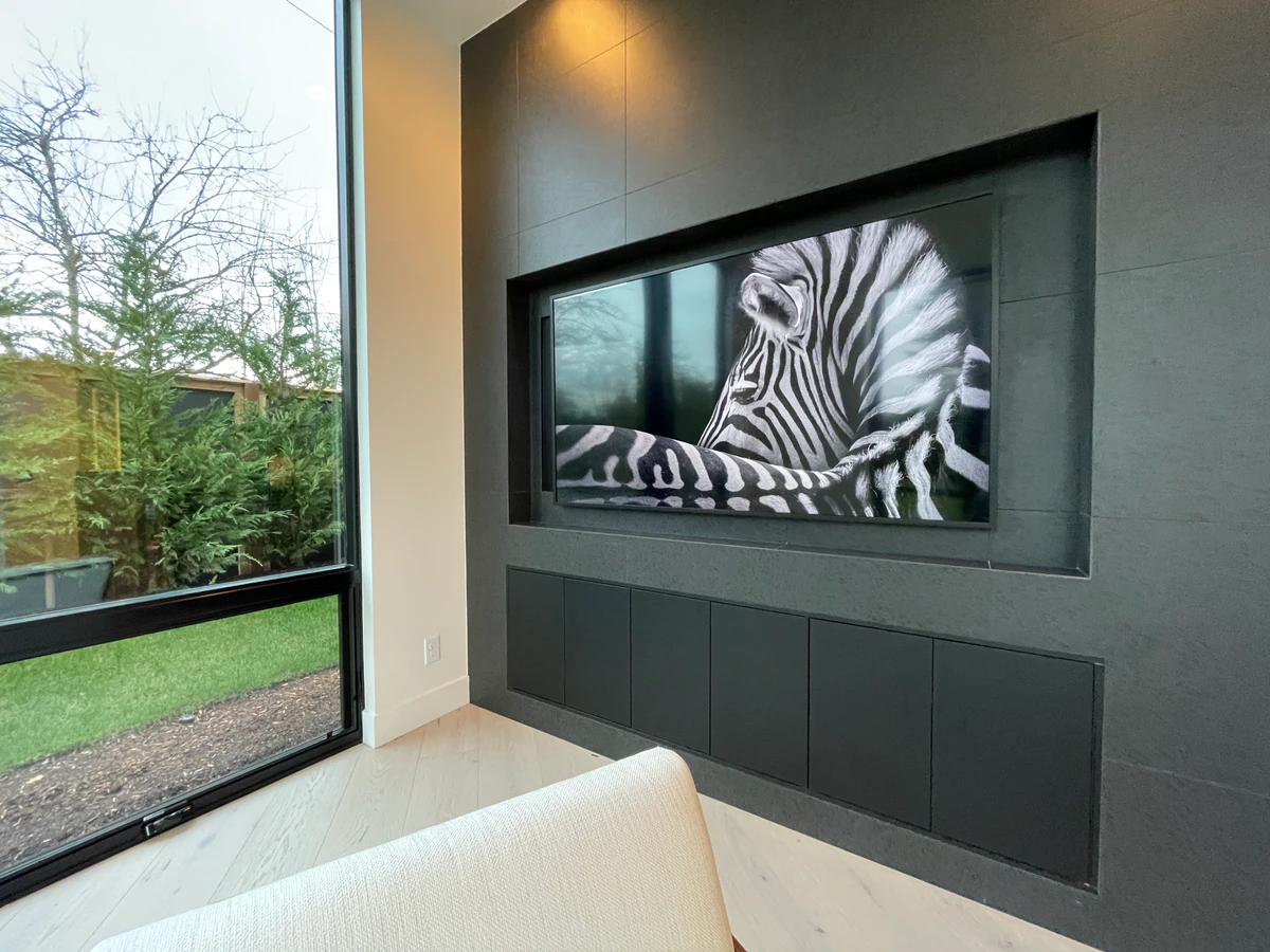 Eenzy | Tv mounting & installation service — Home Cinema Installation in Seattle, WA