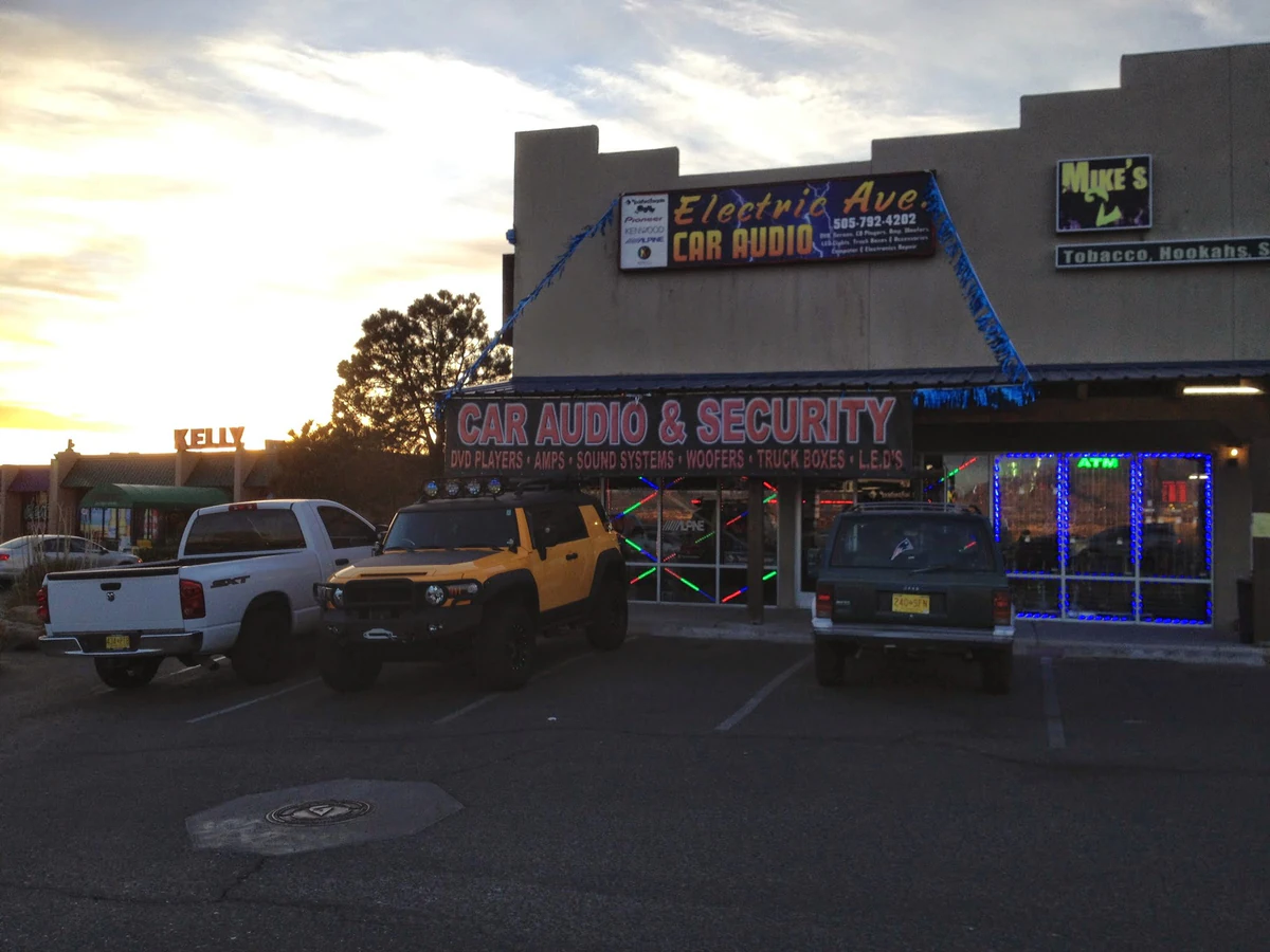 Electric Avenue car audio installation photo 4 in Albuquerque, NM