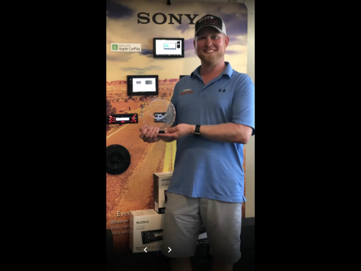 ELITE AUTO SOUNDS & HOME THEATER car audio installation photo 2 in New Braunfels, TX