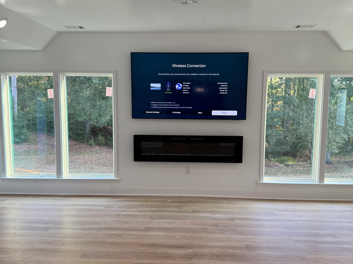 Gett Mounted TV Mounting home cinema installation photo 2 in Tuscaloosa, AL