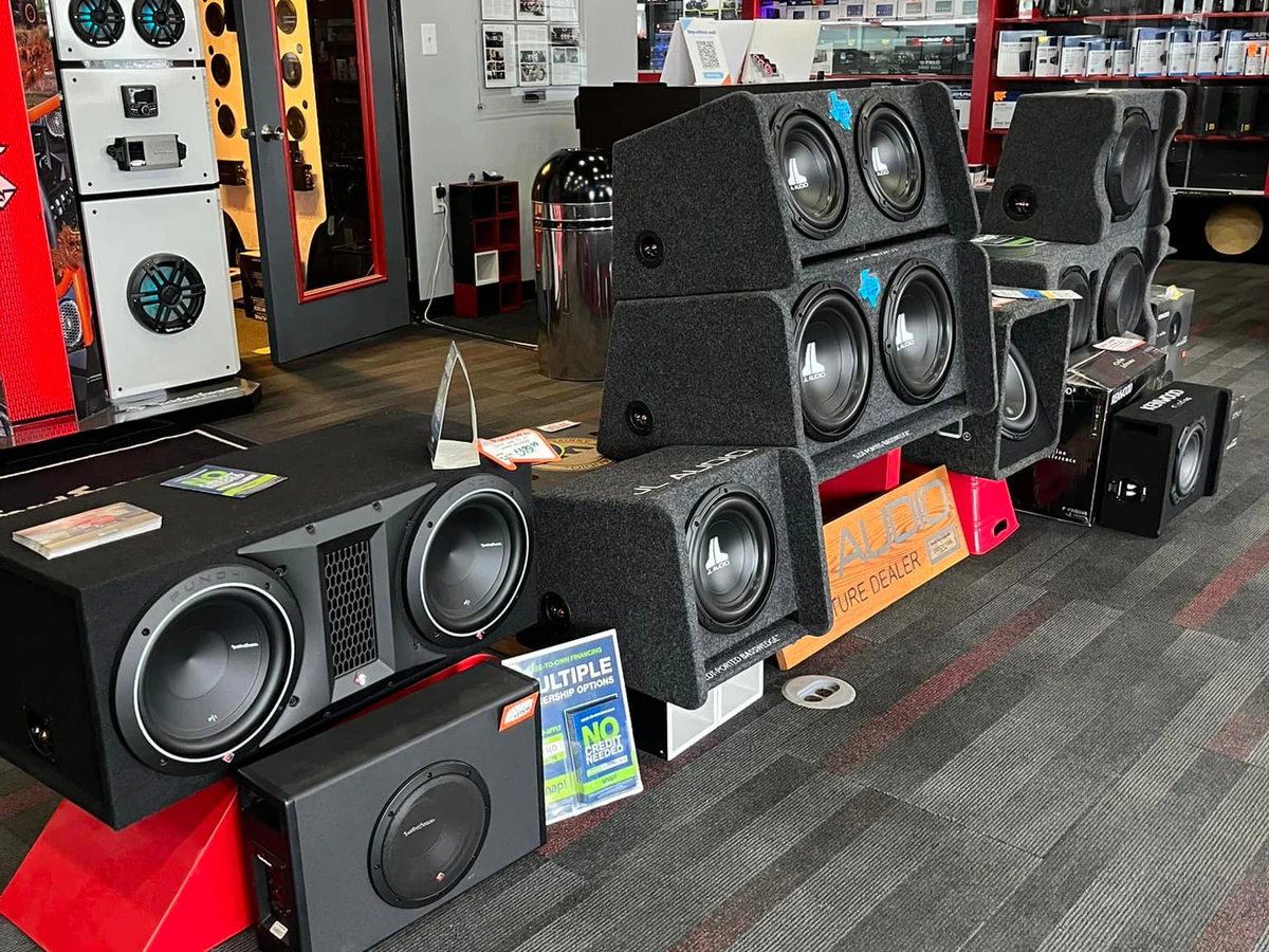 Hi-Pro Audio car audio installation photo 4 in Victoria, TX