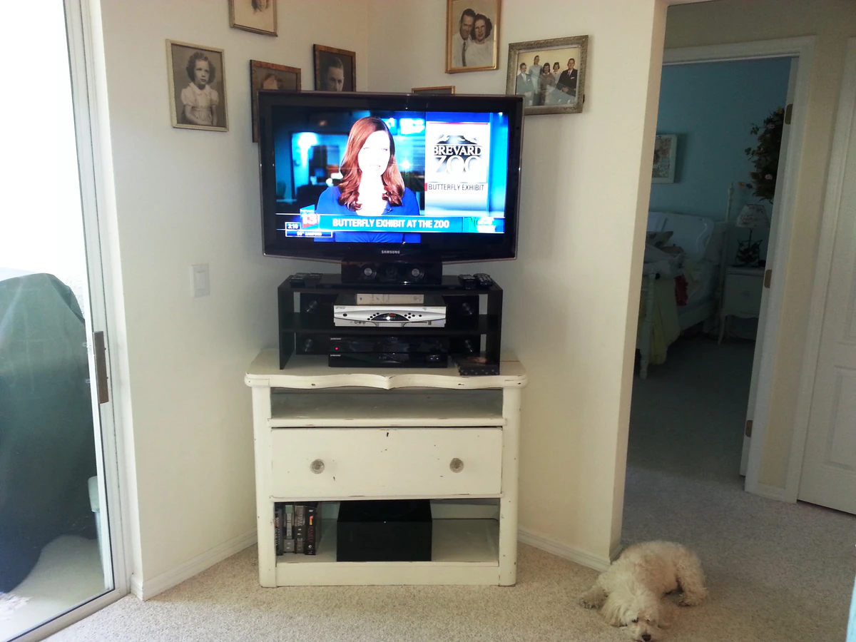 Home Theater Electronics Installation Services in Acton home theater installation photo 2 in Acton, CA