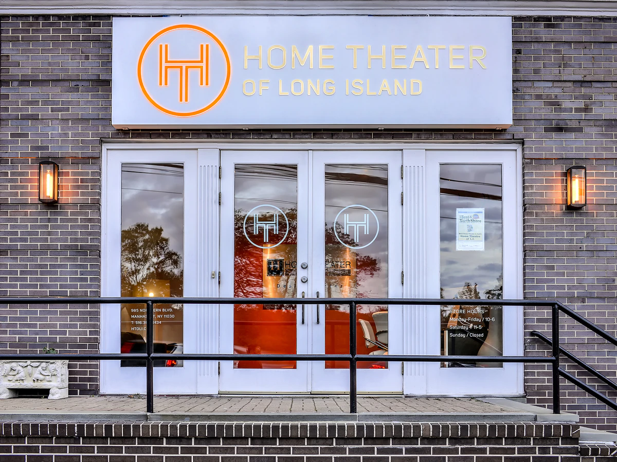 Home Theater of Long Island home theater installation photo 2 in Manhasset, NY