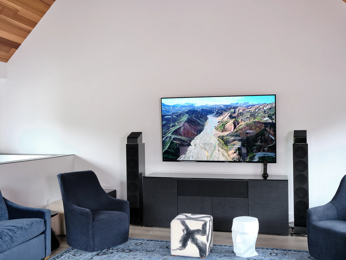 Lavish home automation photo 3 in Healdsburg, CA