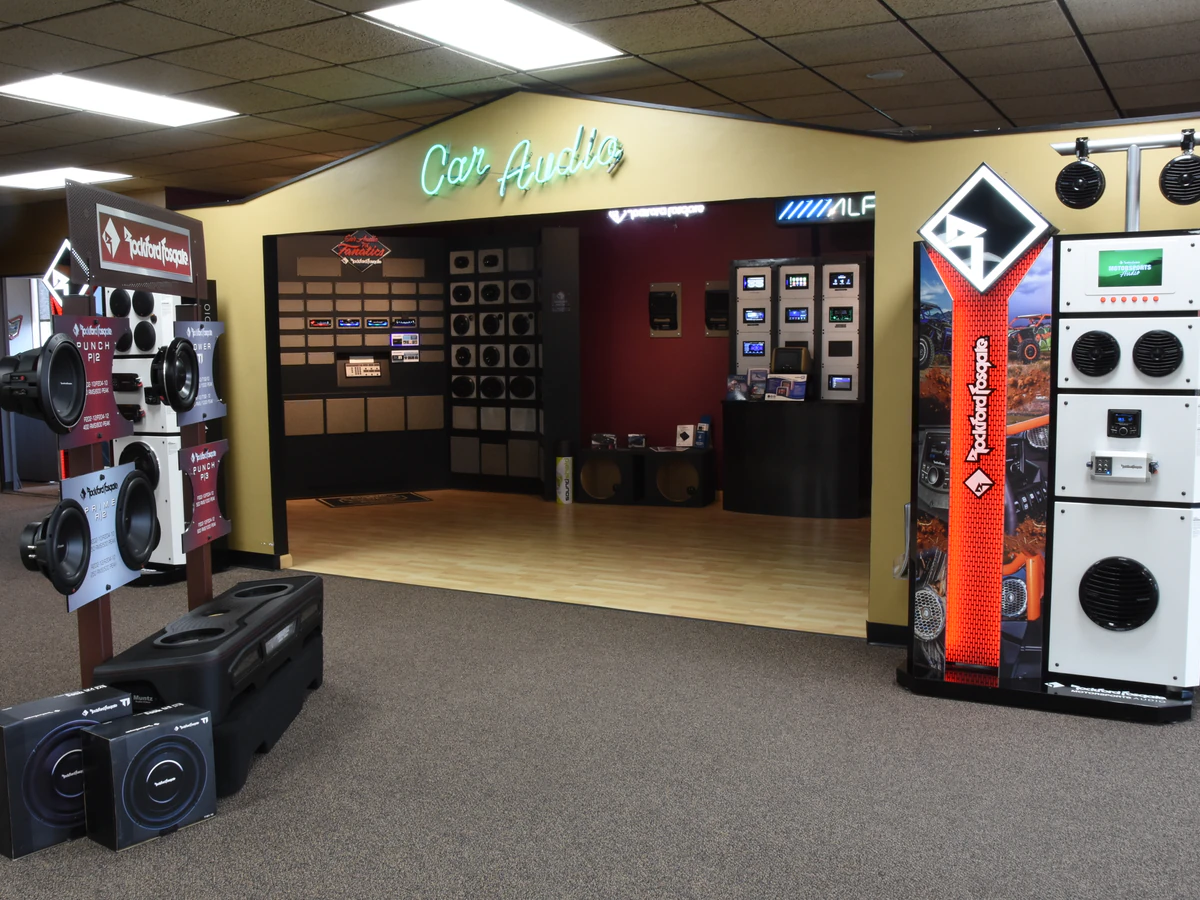 Muntz Audio-Video car audio installation photo 3 in Green Bay, WI