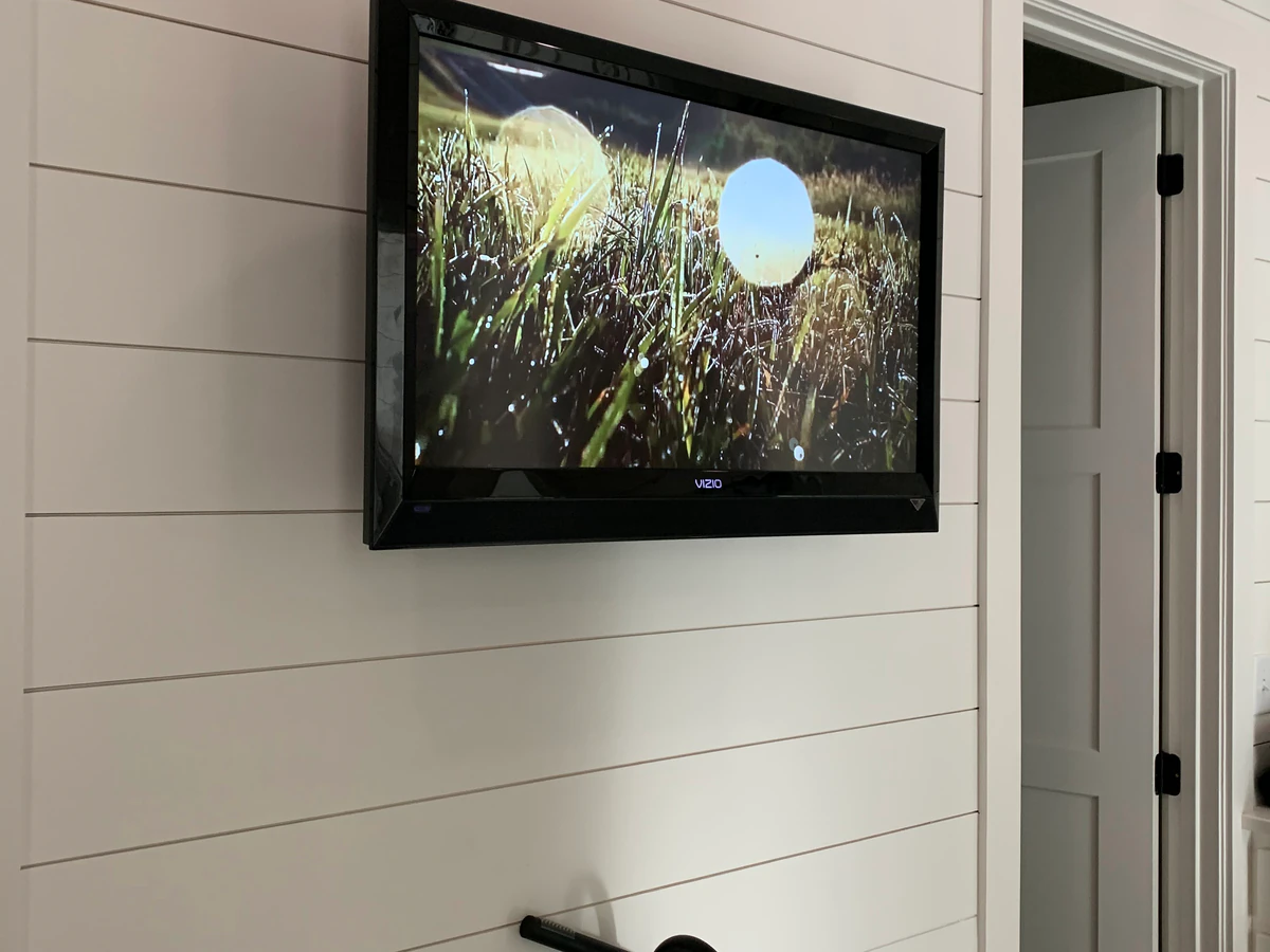 Oconee TV Mounting home cinema installation photo 4 in Athens-Clarke County, GA