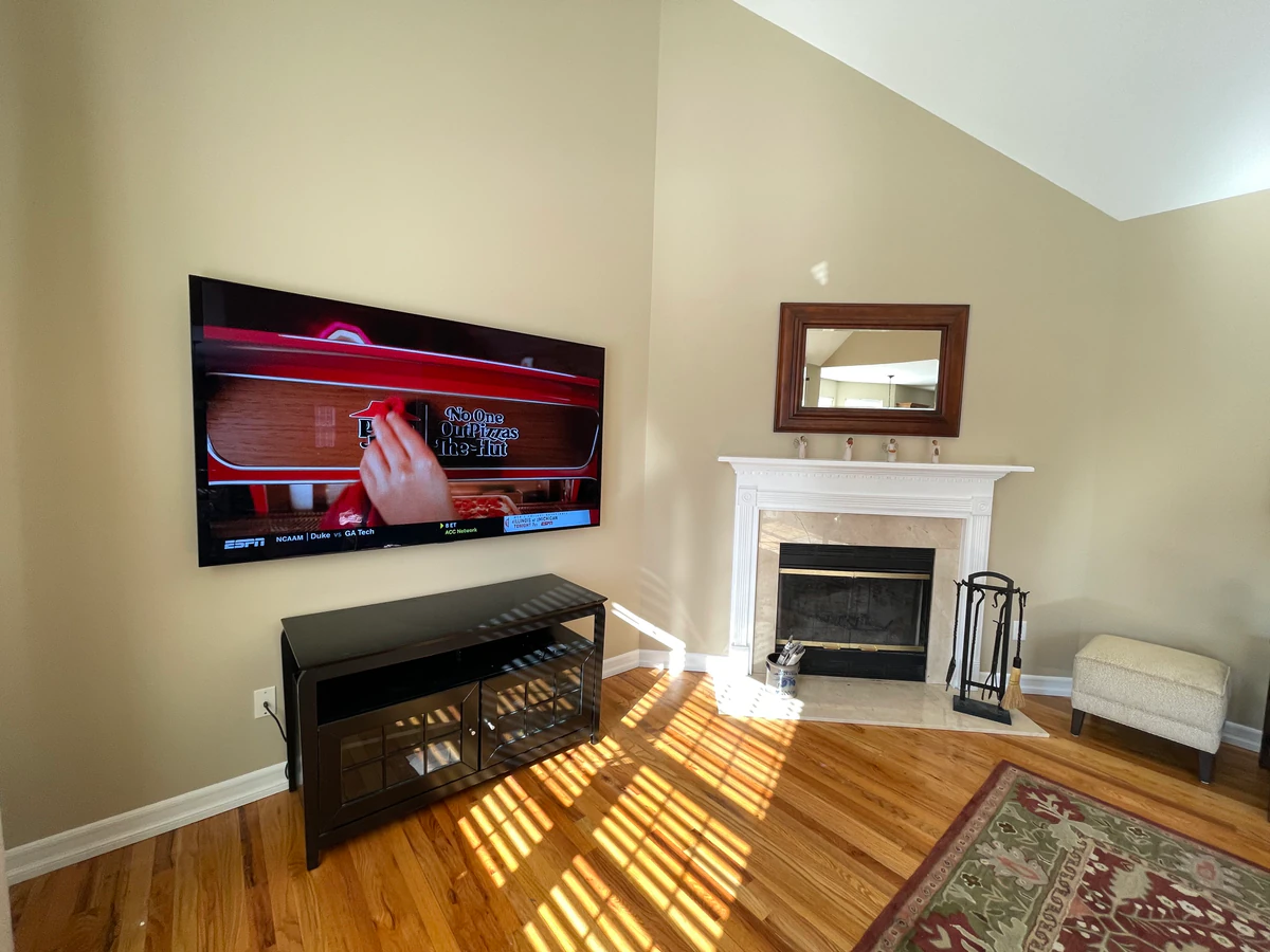 Output Design Audio Video audio visual equipment photo 2 in Accord, NY