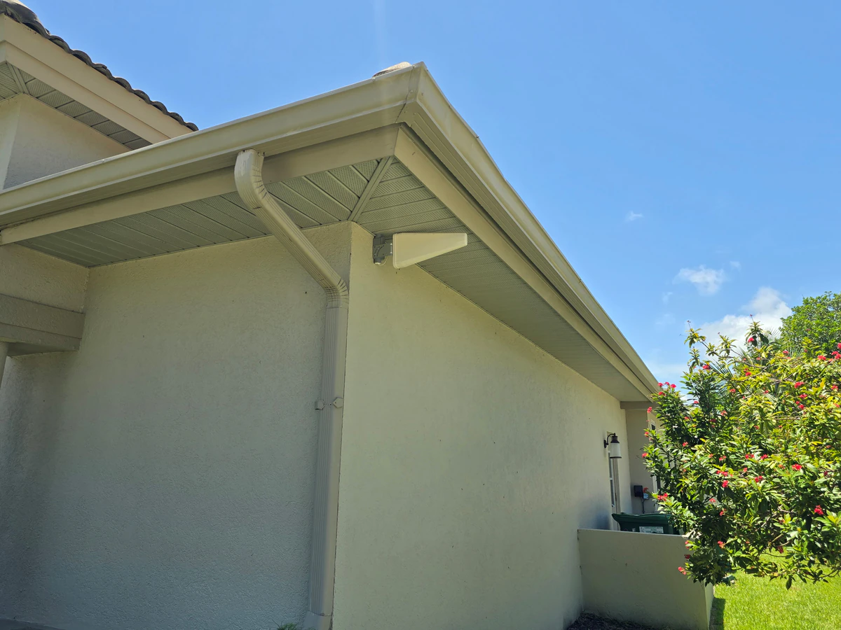 Premier Electronic Solutions home cinema installation photo 3 in Melbourne, FL