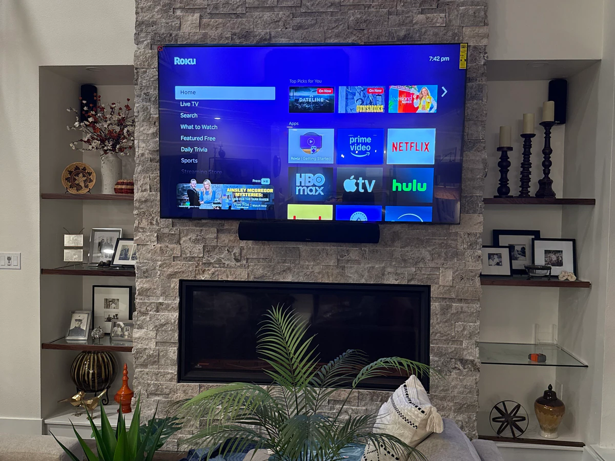 Professional TV Mounting home cinema installation photo 2 in Austin, TX
