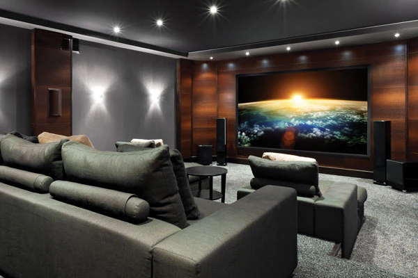 HOMETEKMEDIA — Home Cinema Installation in Gouldbusk, TX