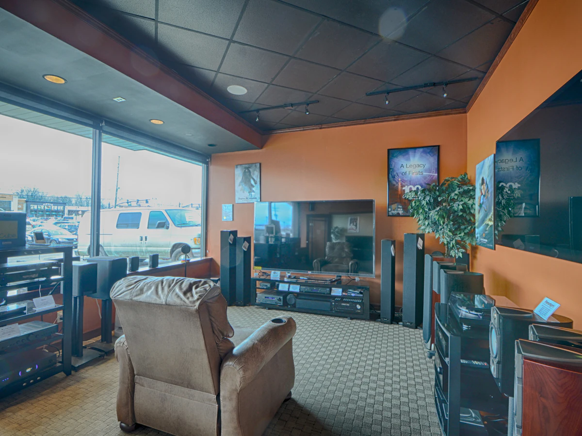 Sound & Vision home theater installation photo 3 in Woodmere, OH