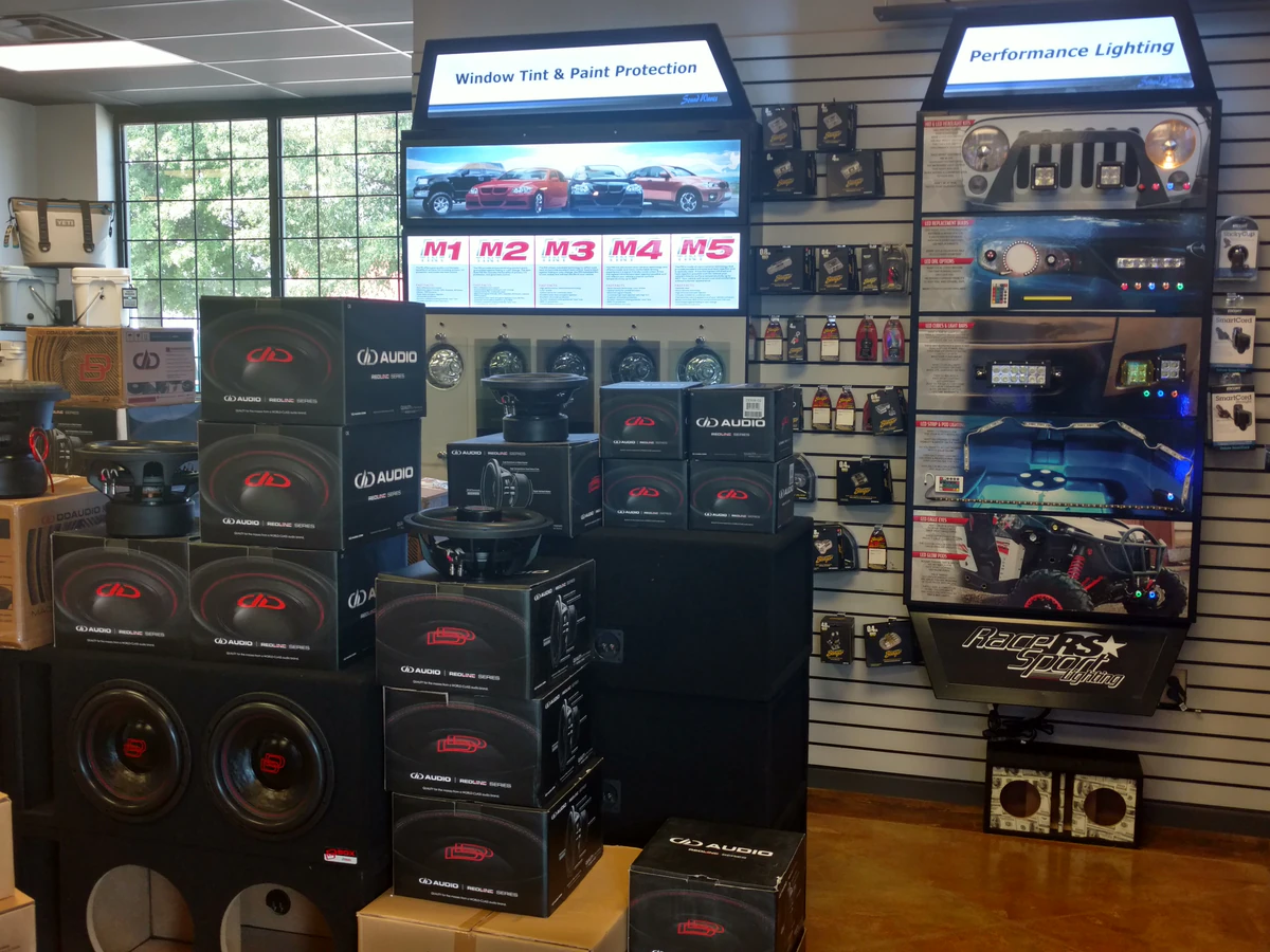 Sound Waves, Inc. car audio installation photo 3 in Memphis, TN