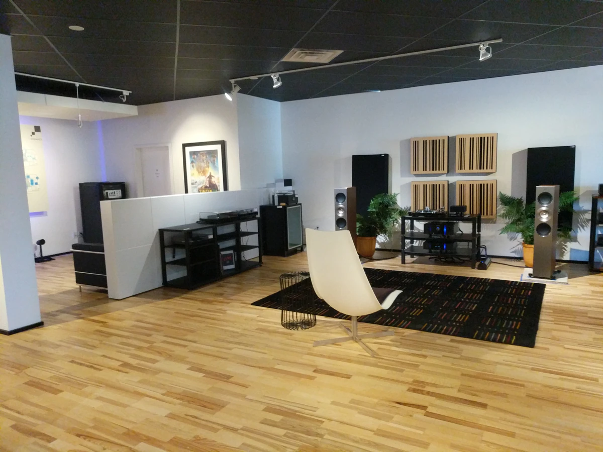 Sound World home theater installation photo 4 in Appleton, WI