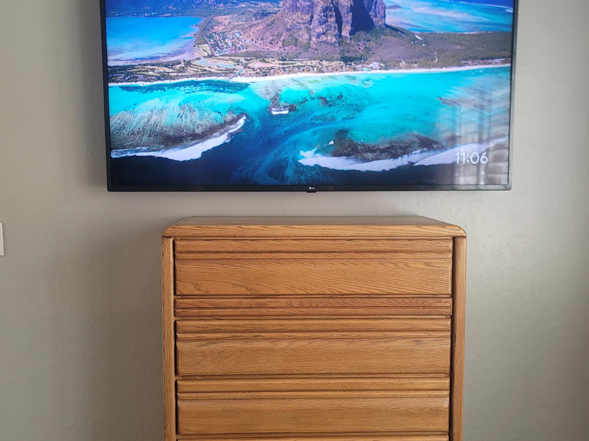 STUDS TV MOUNTING SERVICES home cinema installation photo 4 in North Las Vegas, NV