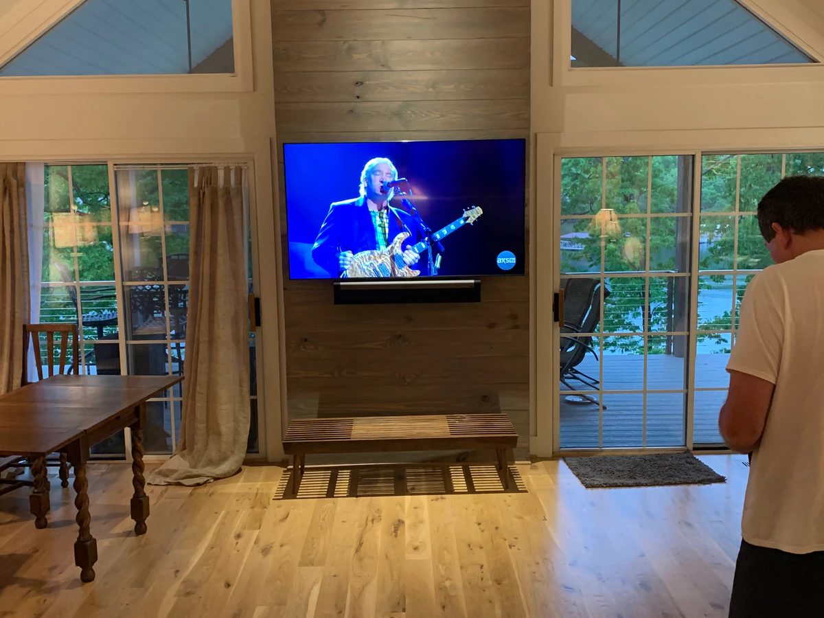 The TV Gurus - TV Mounting Experts audio visual consultant photo 4 in Huntsville, AL