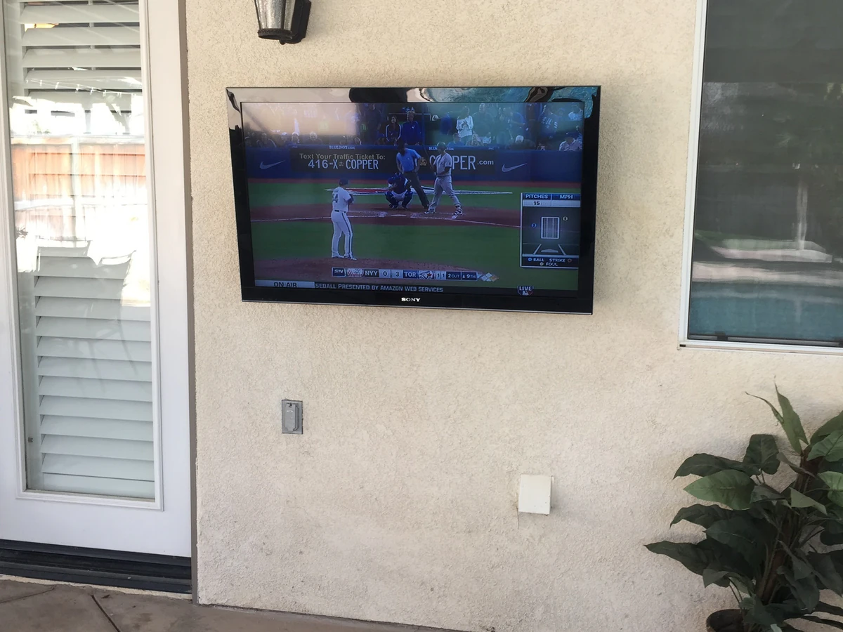 TheTvHangman TV-Audio-CCTV home cinema installation photo 4 in Riverside, CA