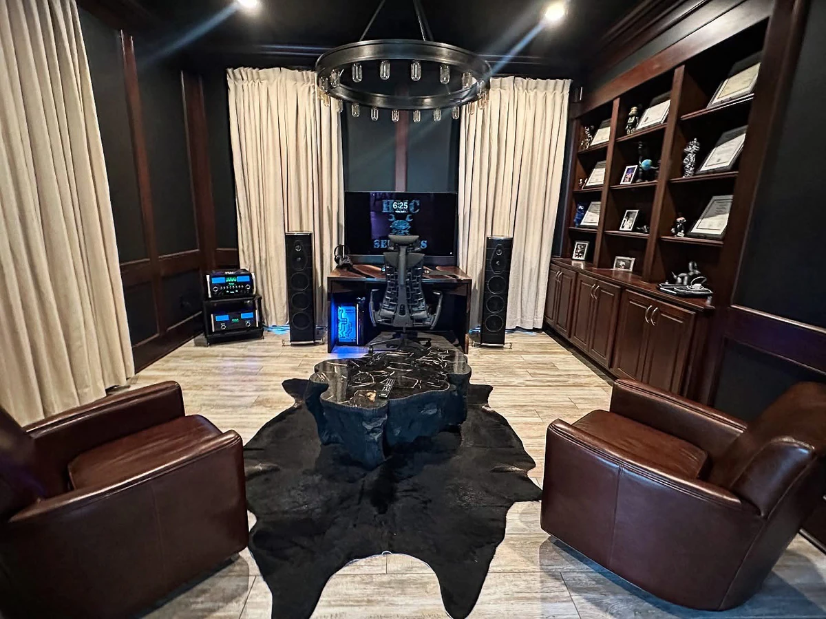 Uptown Audio Video L.L.C home theater installation photo 2 in Metairie, LA